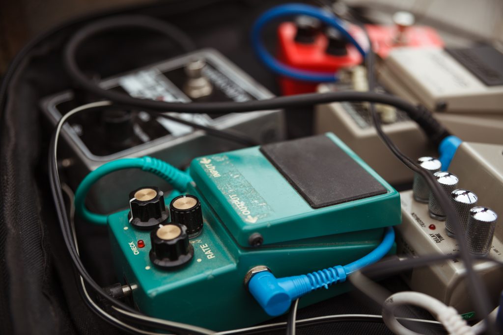distortion effect pedals and amplifiers Selective focus